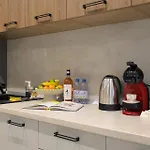 Tropics 1br Cozy Modern Entire Nuscocity Fast Wifi And Balcony Διαμέρισμα *