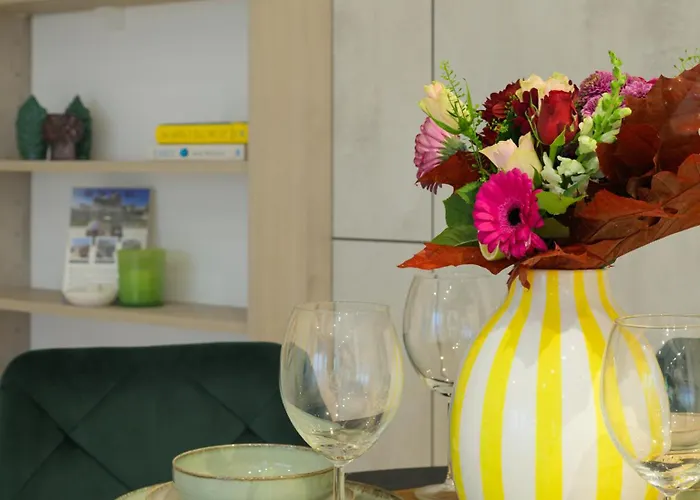 Apartament Tropics 1br Cozy Modern Entire Nuscocity Fast Wifi And Balcony Bucureşti