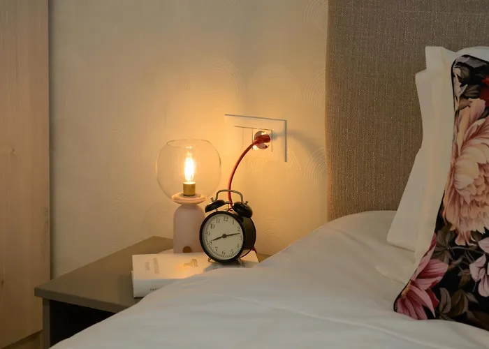 Tropics 1br Cozy Modern Entire Nuscocity Fast Wifi And Balcony דירה